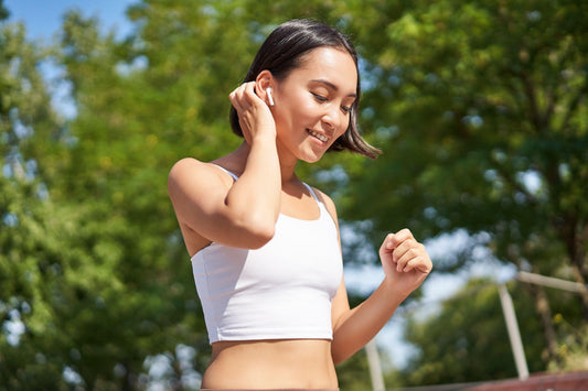 Sound on the Go: How TWS Smartwatches Reinvent Running with Music